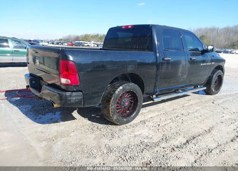 2013 RAM 1500 VIN: 1C6RR6KT8DS656536