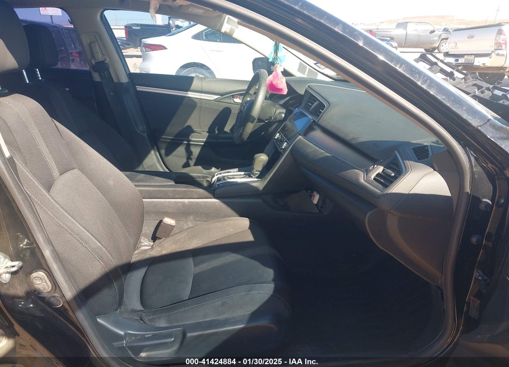 2016 HONDA CIVIC VIN: 19XFC1F39GE023853