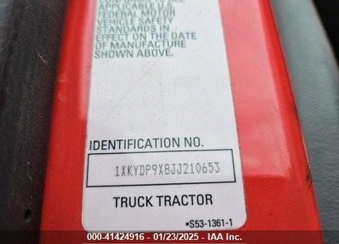 2018 KENWORTH T680 VIN: 1XKYDP9X8JJ210653