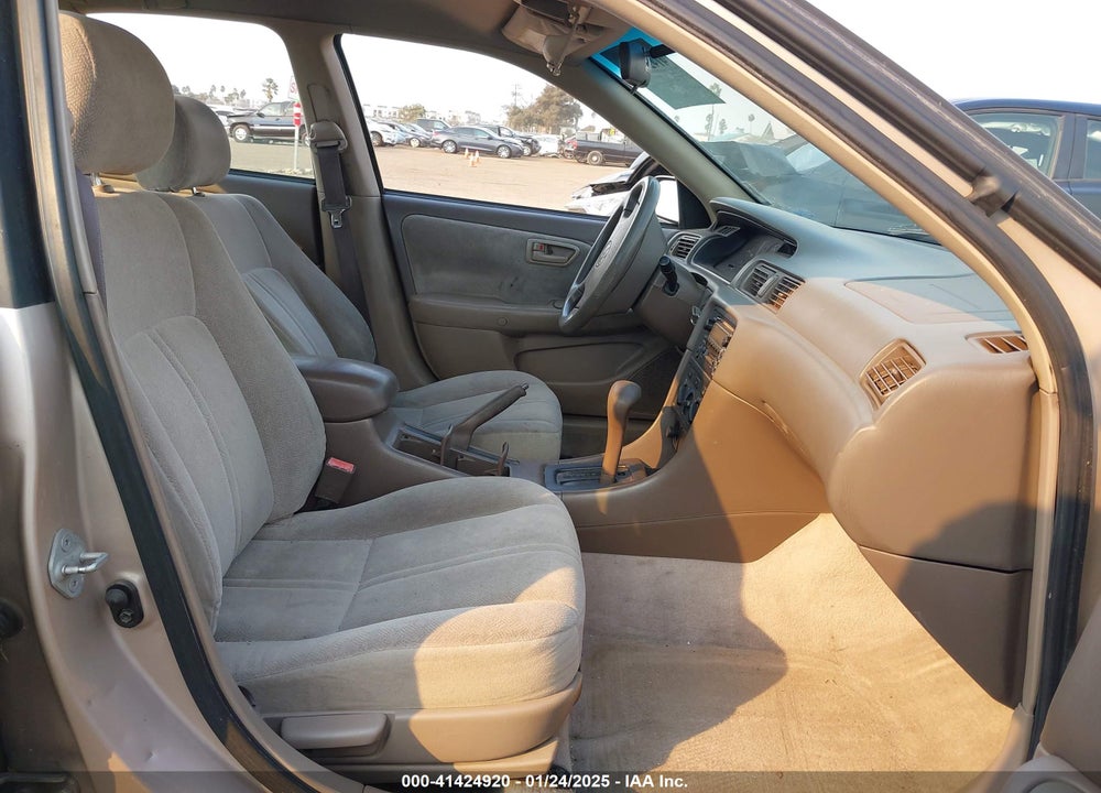 2001 TOYOTA CAMRY CE VIN: 4T1BG22K81U043280