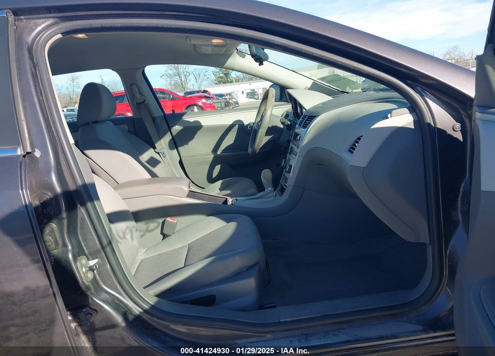 2010 CHEVROLET MALIBU VIN: 1G1ZB5EB1AF266160