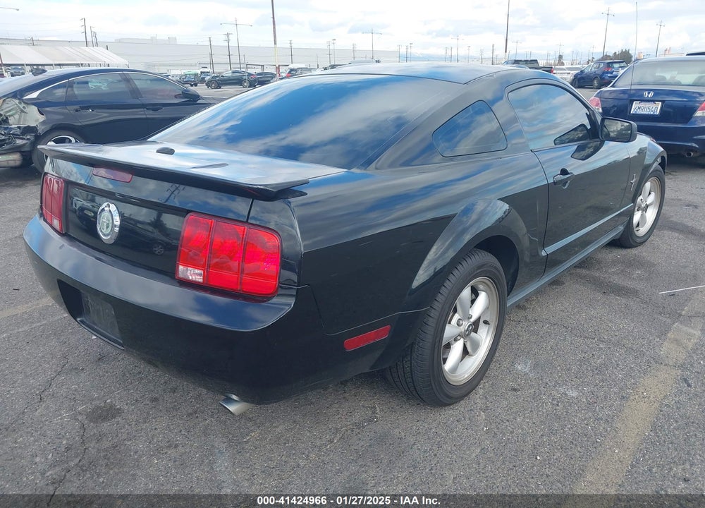 2007 FORD MUSTANG VIN: 1ZVFT80N375247373