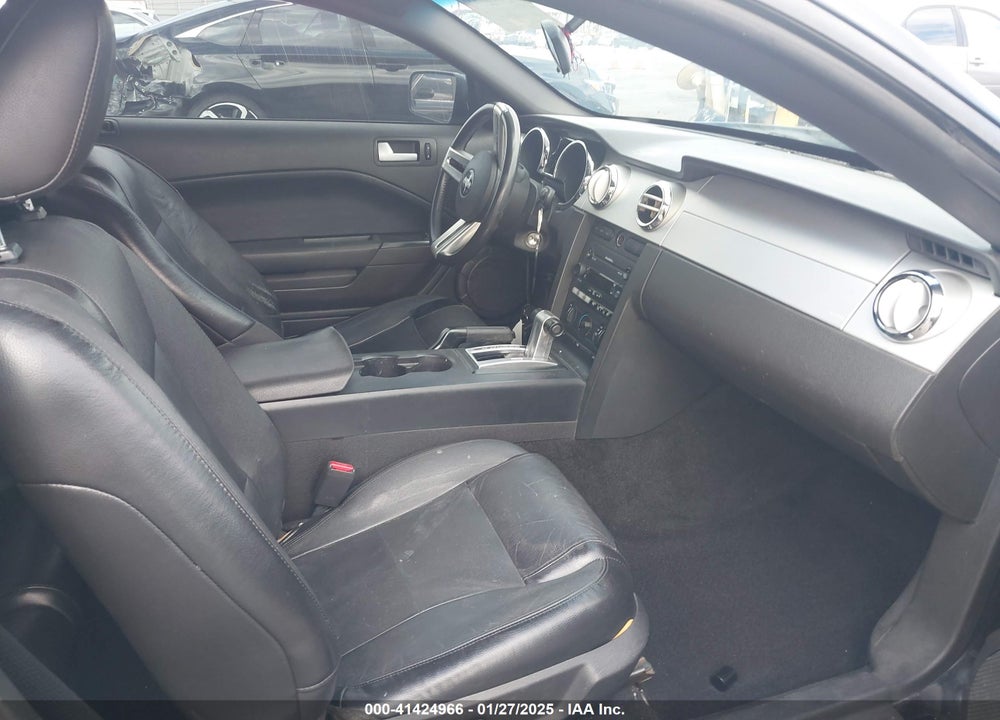 2007 FORD MUSTANG VIN: 1ZVFT80N375247373