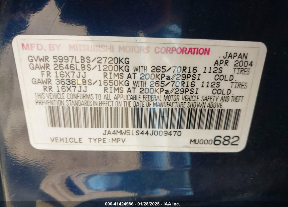 2004 MITSUBISHI MONTERO XLS VIN: JA4MW51S44J009470
