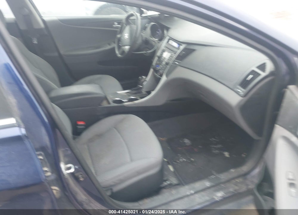 2011 HYUNDAI SONATA GLS VIN: 5NPEB4AC5BH189038