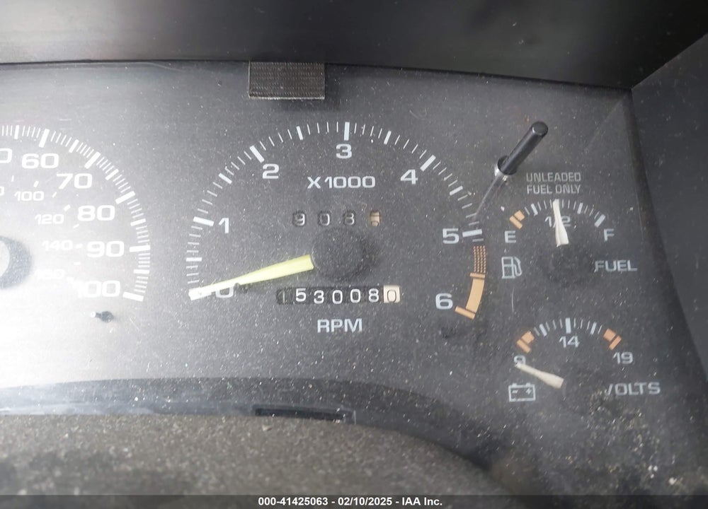 1997 GMC JIMMY SL VIN: 1GKDT13W8V2548617