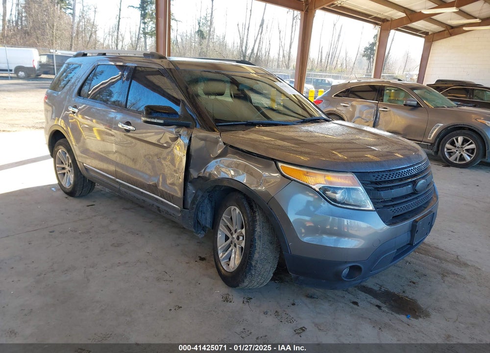 2011 FORD EXPLORER XLT VIN: 1FMHK8D89BGA38988