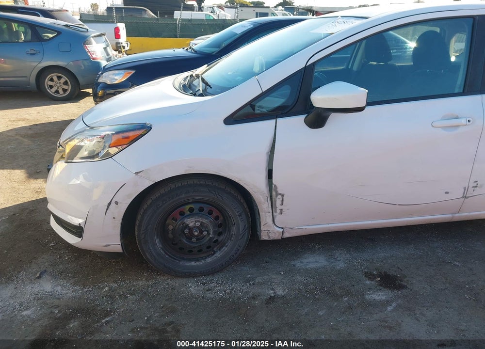 2019 NISSAN VERSA NOTE VIN: 3N1CE2CP0KL366441
