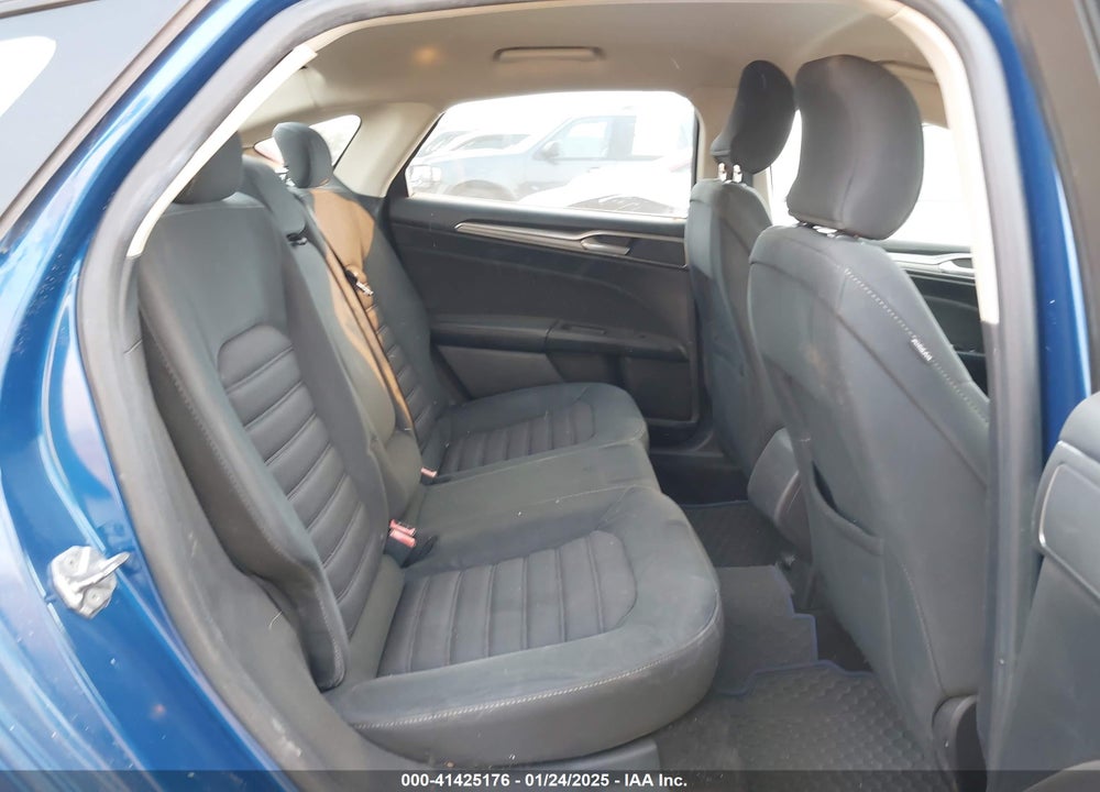 2017 FORD FUSION VIN: 3FA6P0HD0HR277309