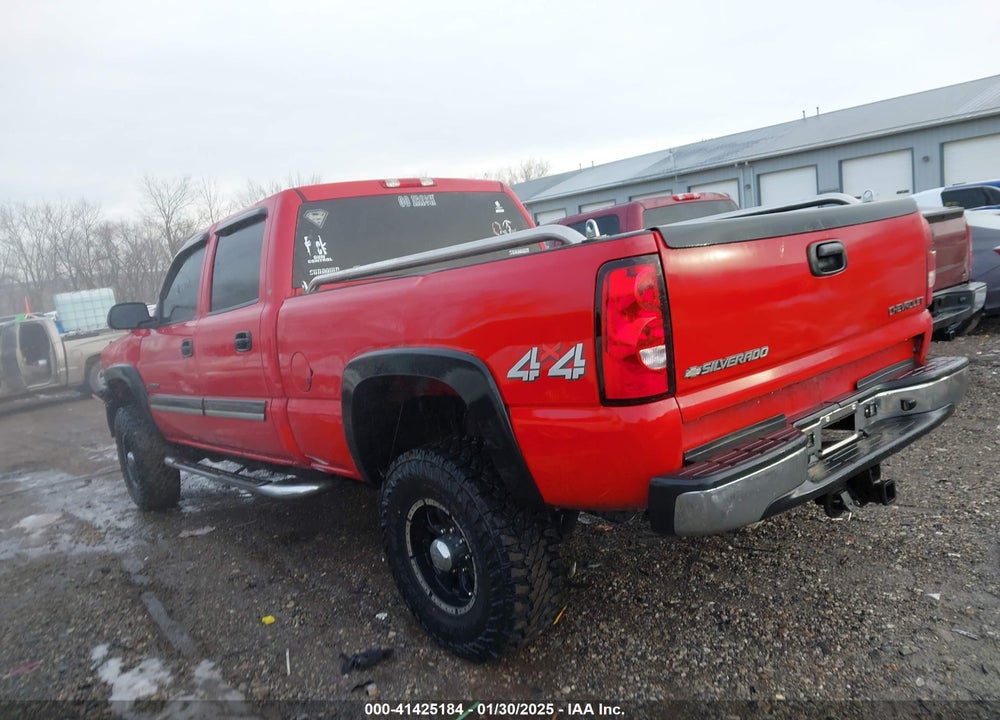 2005 CHEVROLET SILVERADO 2500HD LS VIN: 1GCHK23U45F813790