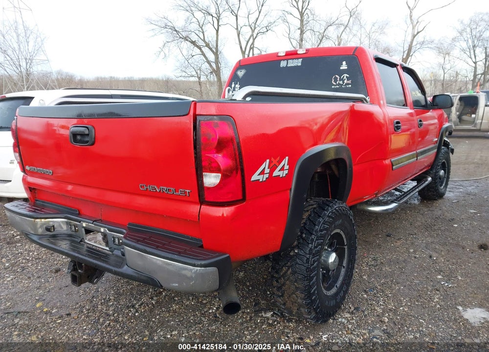 2005 CHEVROLET SILVERADO 2500HD LS VIN: 1GCHK23U45F813790