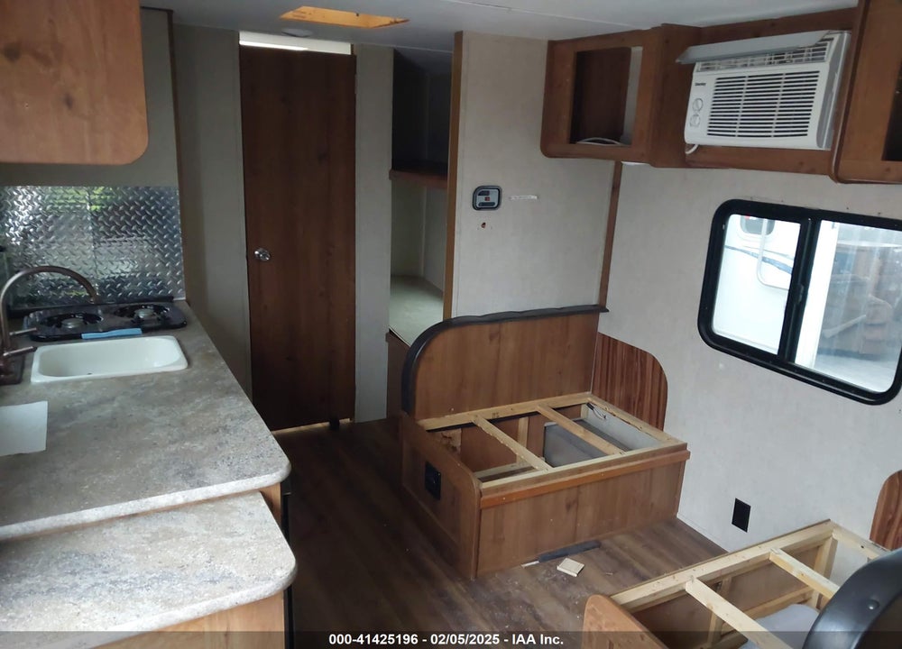 2017 GULFSTREAM AMERI-LITE SUPER LIT VIN: 1NLIGTH24H1124392