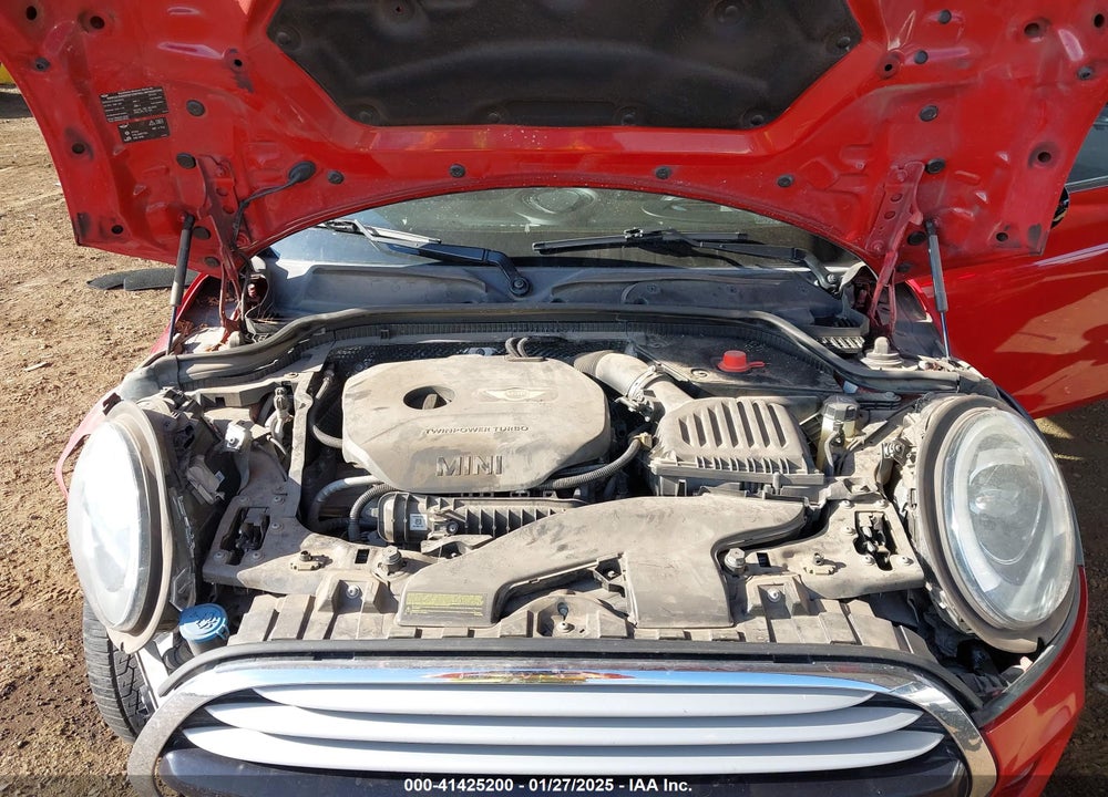 2015 MINI HARDTOP VIN: WMWXM5C53FT938618