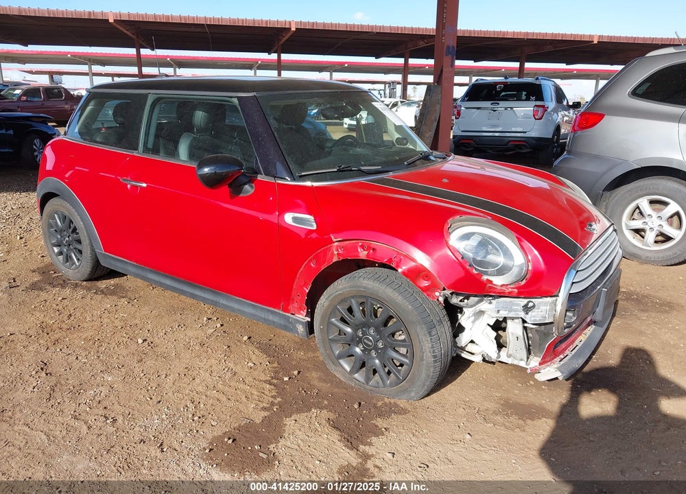 2015 MINI HARDTOP VIN: WMWXM5C53FT938618