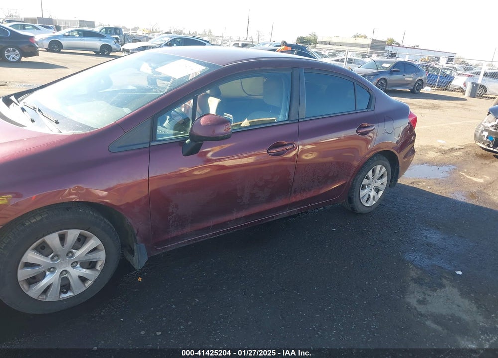 2012 HONDA CIVIC VIN: 2HGFB2F54CH586884