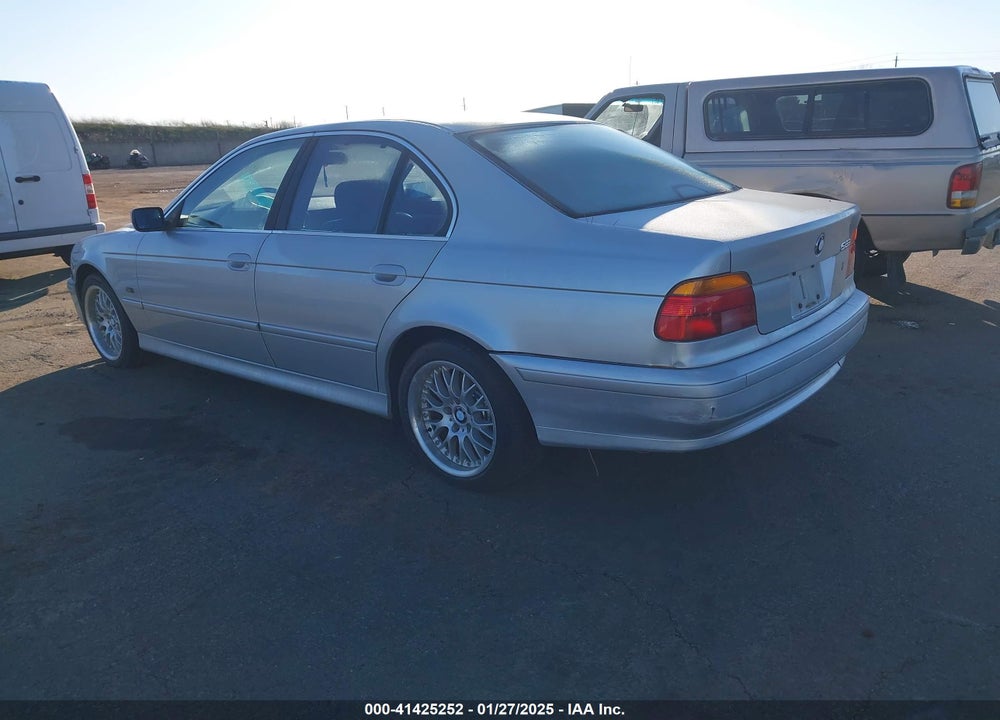 2000 BMW 528IA VIN: WBADM6347YGU05022