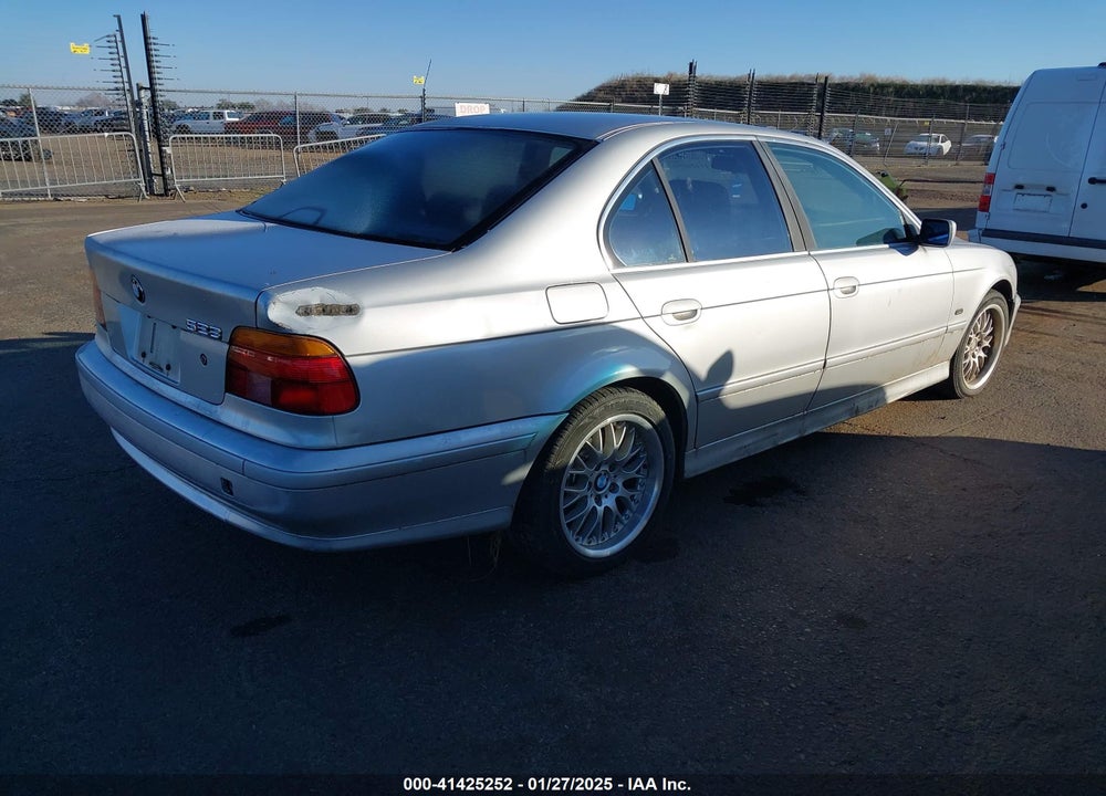 2000 BMW 528IA VIN: WBADM6347YGU05022
