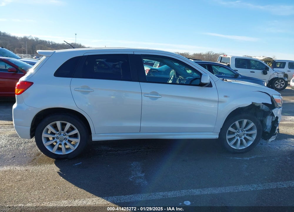 2011 MITSUBISHI OUTLANDER SPORT VIN: JA4AR4AU4BZ024801