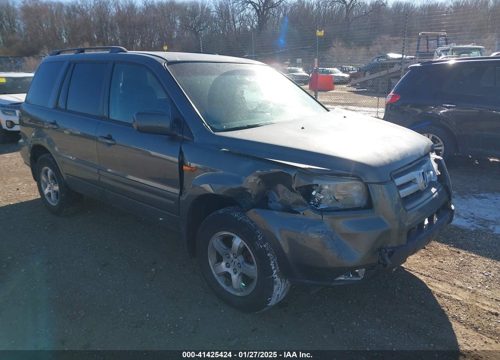 2008 HONDA PILOT EX-L VIN: 5FNYF28518B006058