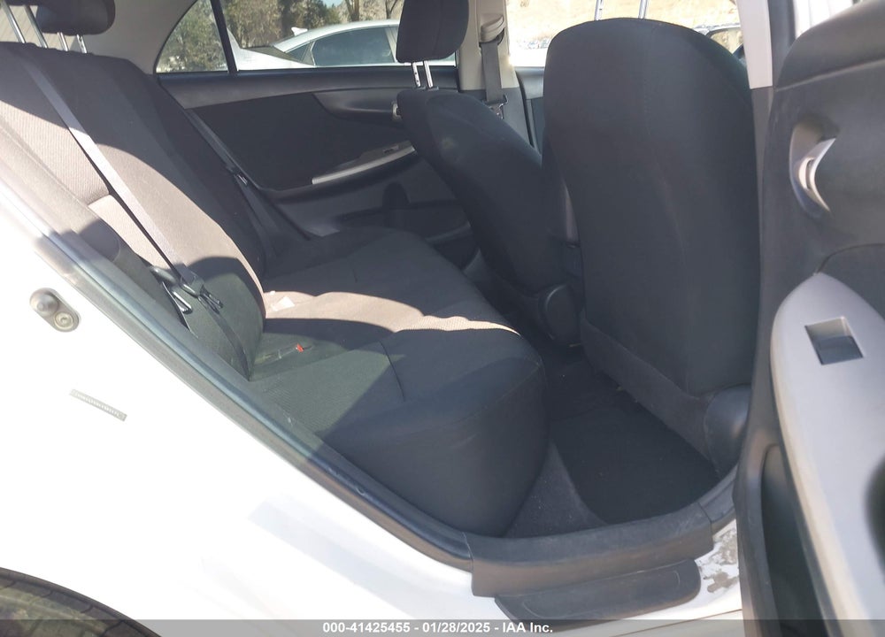 2010 TOYOTA COROLLA VIN: 1NXBU4EE0AZ385574