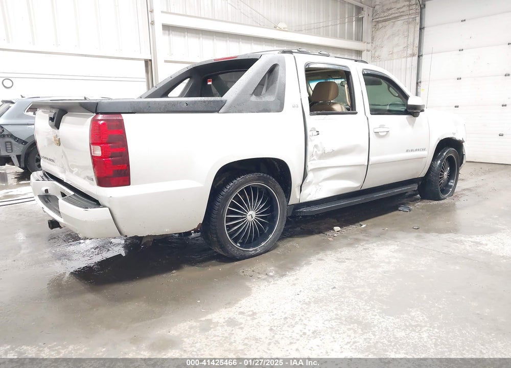 2007 CHEVROLET AVALANCHE 1500 LTZ VIN: 3GNFK12397G142717