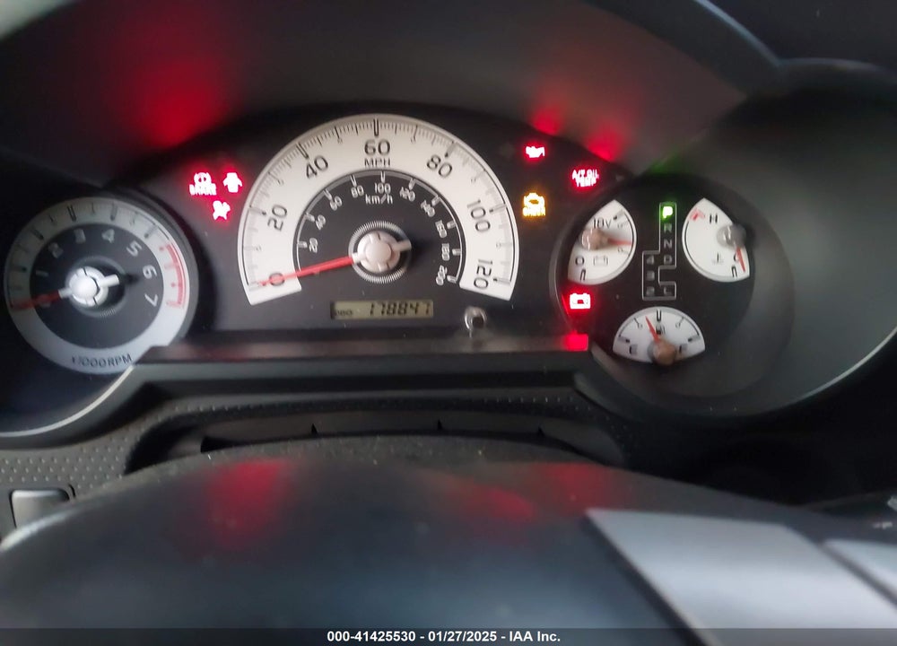 2007 TOYOTA FJ CRUISER VIN: JTEBU11F370015233