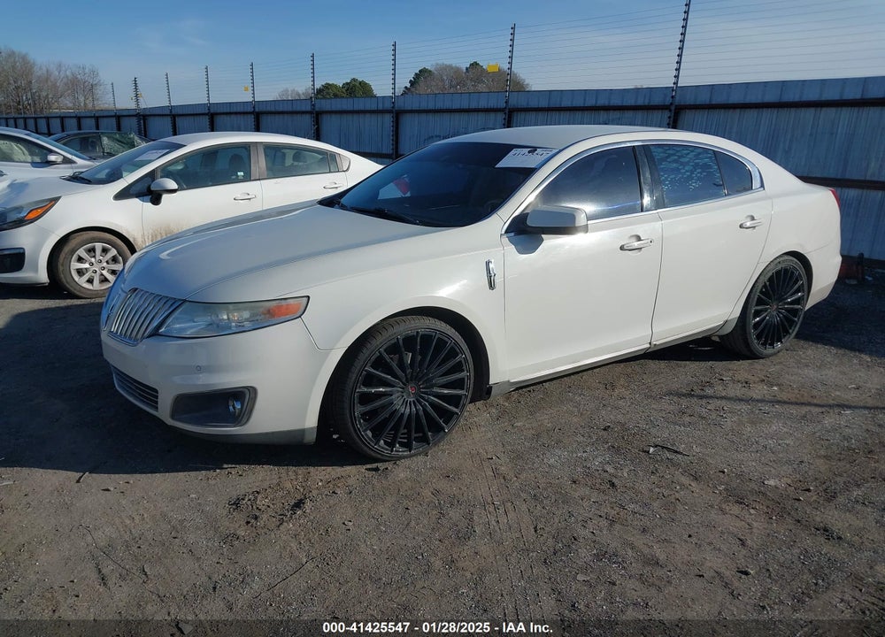 2009 LINCOLN MKS VIN: 1LNHM93R19G620782
