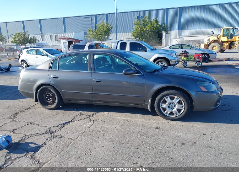 2005 NISSAN ALTIMA VIN: 1N4AL11D05N467079