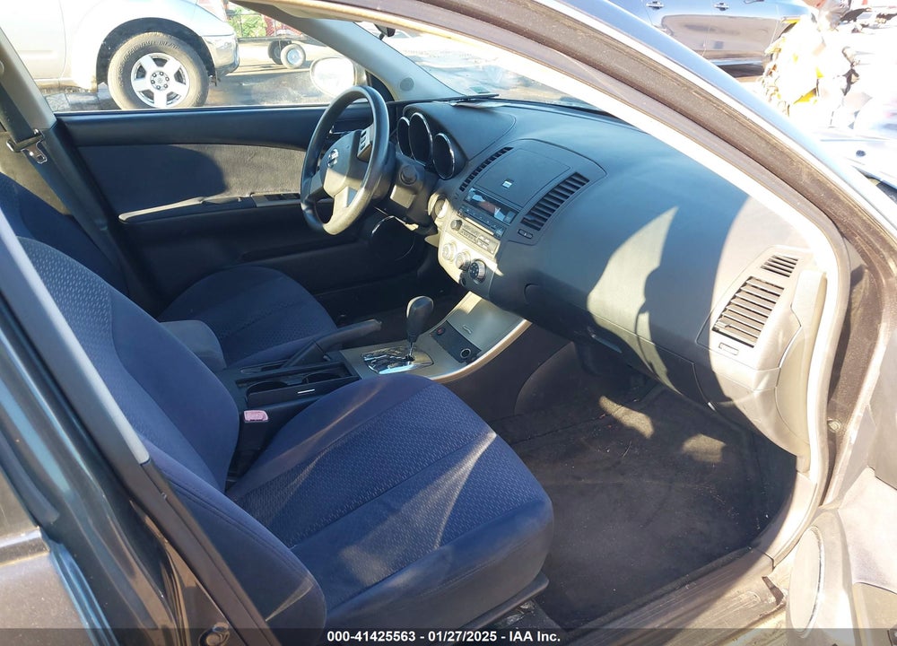 2005 NISSAN ALTIMA VIN: 1N4AL11D05N467079