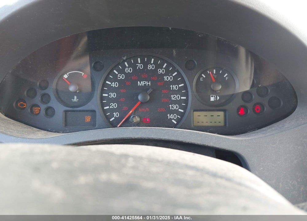 2005 FORD FOCUS ZX4 VIN: 1FAFP34N55W311933