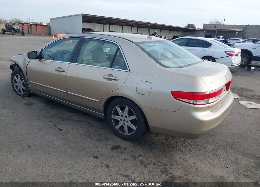 2004 HONDA ACCORD 3.0 EX VIN: 1HGCM66824A072465