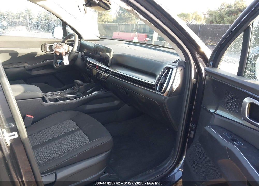 2025 KIA SORENTO LX VIN: 5XYRG4JC9SG350436