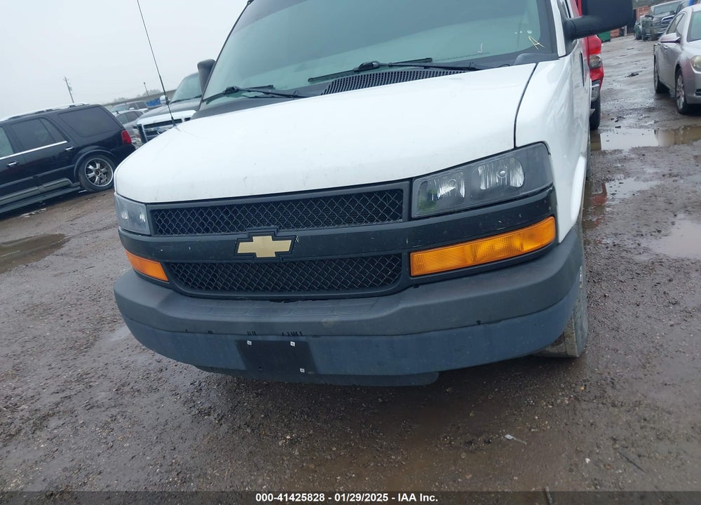 2021 CHEVROLET EXPRESS CARGO RWD 2500 REGULAR WHEELBASE WT VIN: 1GCWGAFP0M1233781