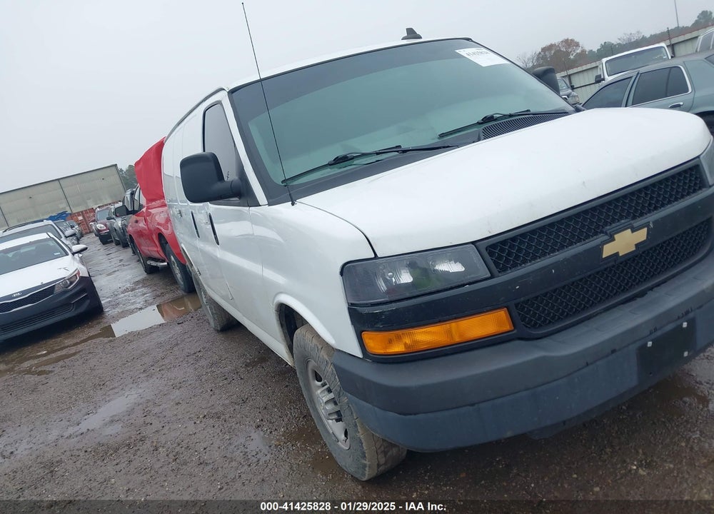 2021 CHEVROLET EXPRESS CARGO RWD 2500 REGULAR WHEELBASE WT VIN: 1GCWGAFP0M1233781
