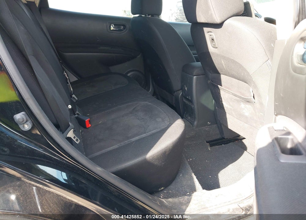 2010 NISSAN ROGUE S VIN: JN8AS5MV9AW124255