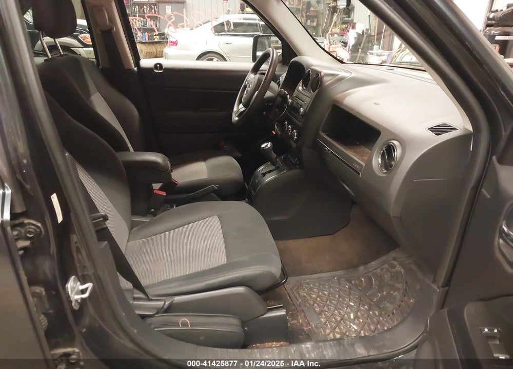 2014 JEEP PATRIOT SPORT VIN: 1C4NJRBB3ED523163