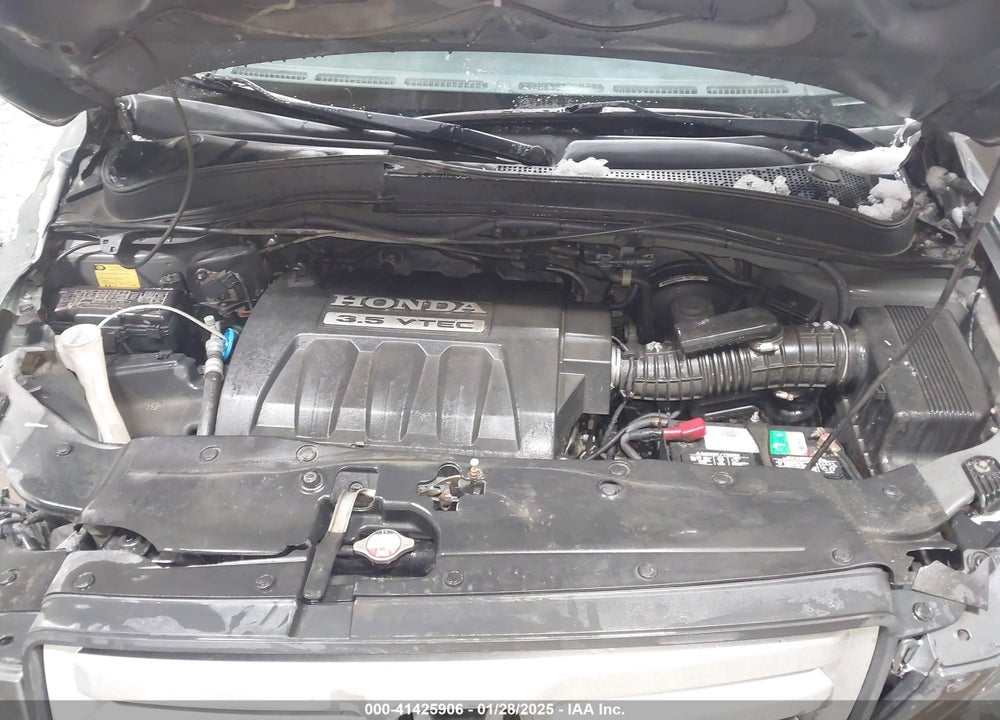 2007 HONDA PILOT LX VIN: 5FNYF18107B018031