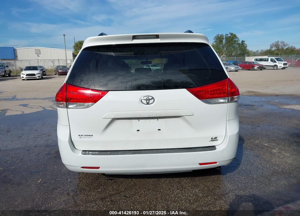 2011 TOYOTA SIENNA LE VIN: 5TDJK3DC4BS001981