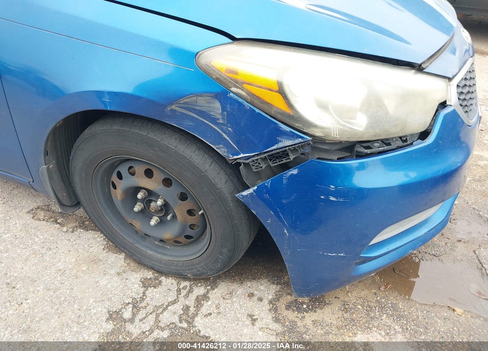 2015 KIA FORTE VIN: KNAFX4A65F5333769