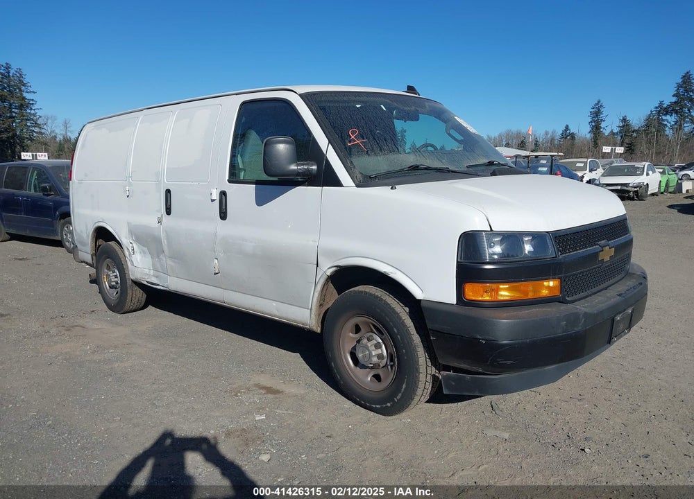 2021 CHEVROLET EXPRESS CARGO RWD 2500 REGULAR WHEELBASE WT VIN: 1GCWGAFP4M1235095