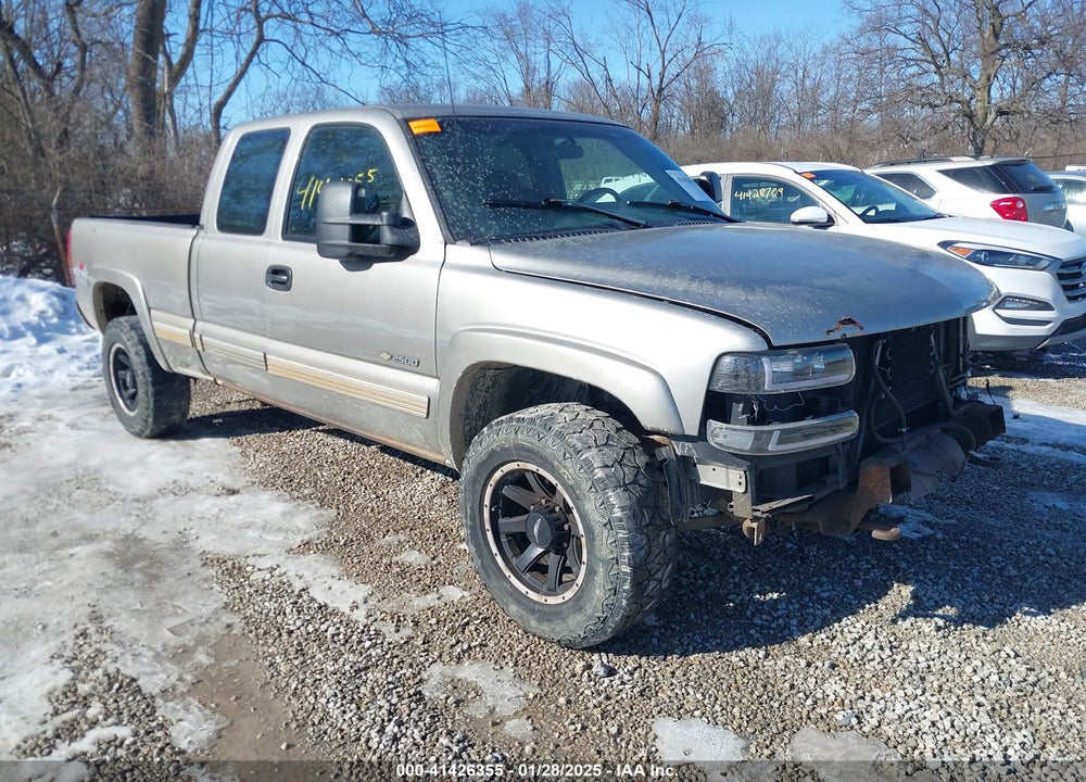 2001 CHEVROLET SILVERADO 2500 LS VIN: 1GCGK29U21Z121197