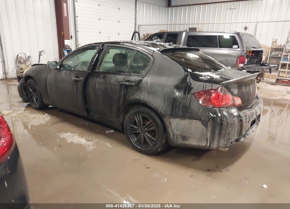2015 INFINITI Q40 VIN: JN1CV6ARXFM521066