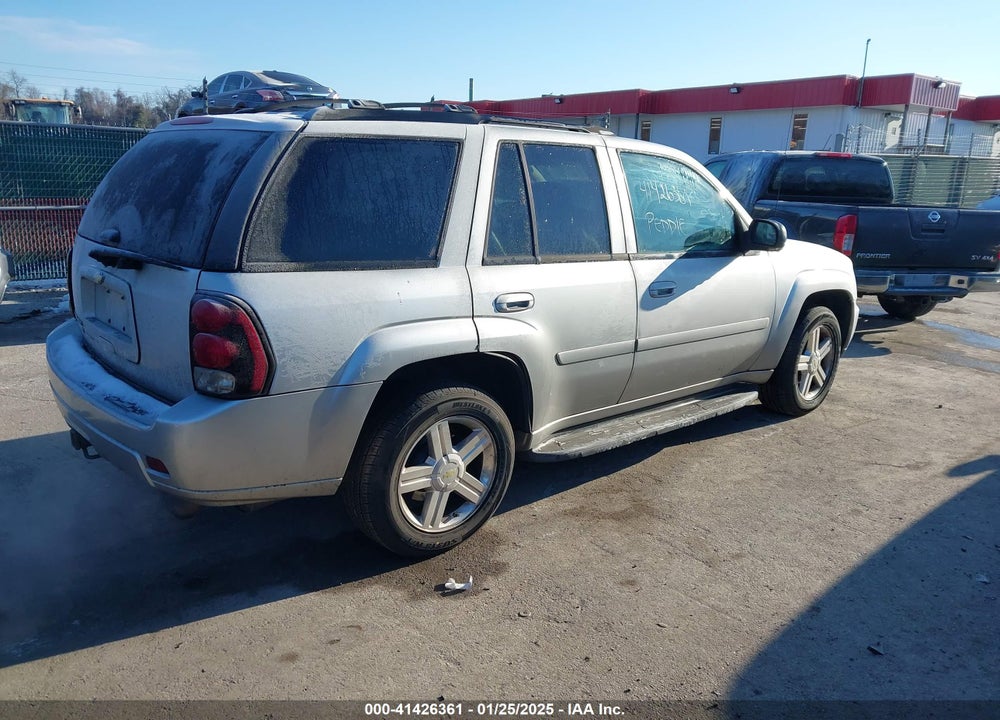 2008 CHEVROLET TRAILBLAZER LT VIN: 1GNDS13S782243312