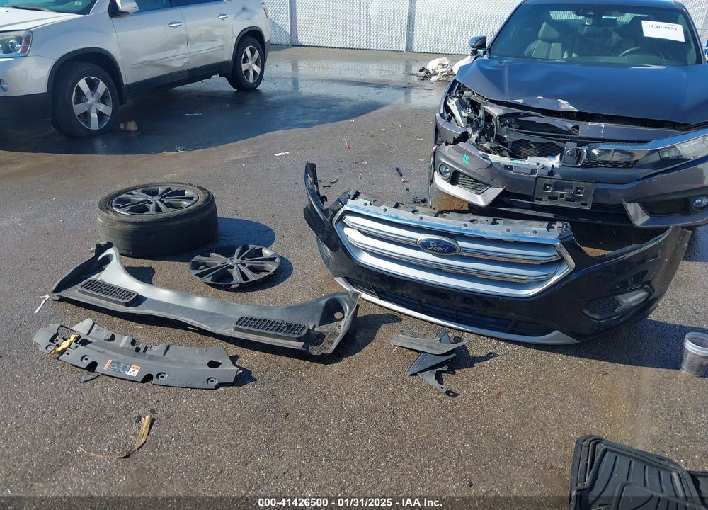 2017 FORD ESCAPE SE VIN: 1FMCU0GD0HUC43317