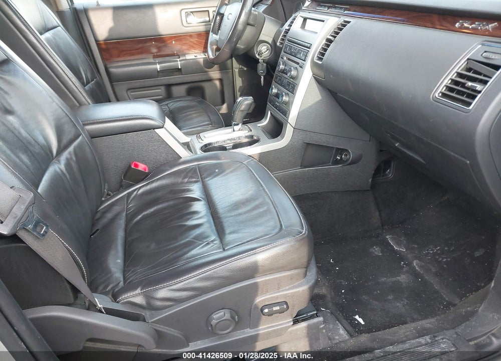 2009 FORD FLEX SEL VIN: 2FMDK52C39BA25272