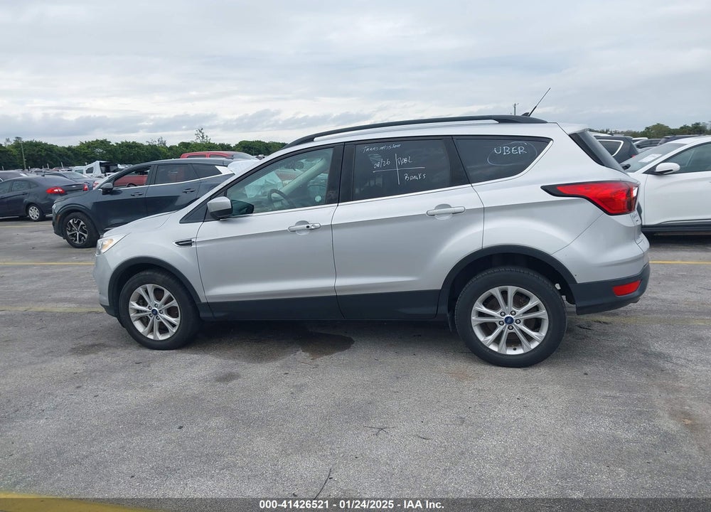 2019 FORD ESCAPE SEL VIN: 1FMCU9HD1KUA00299