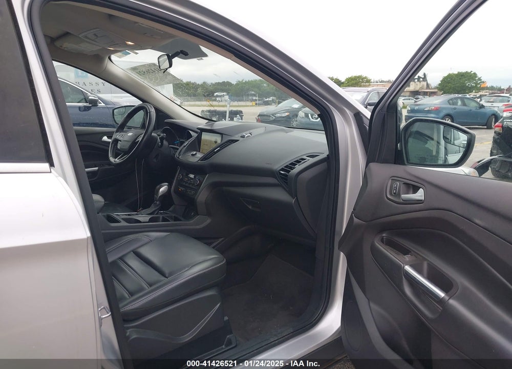 2019 FORD ESCAPE SEL VIN: 1FMCU9HD1KUA00299