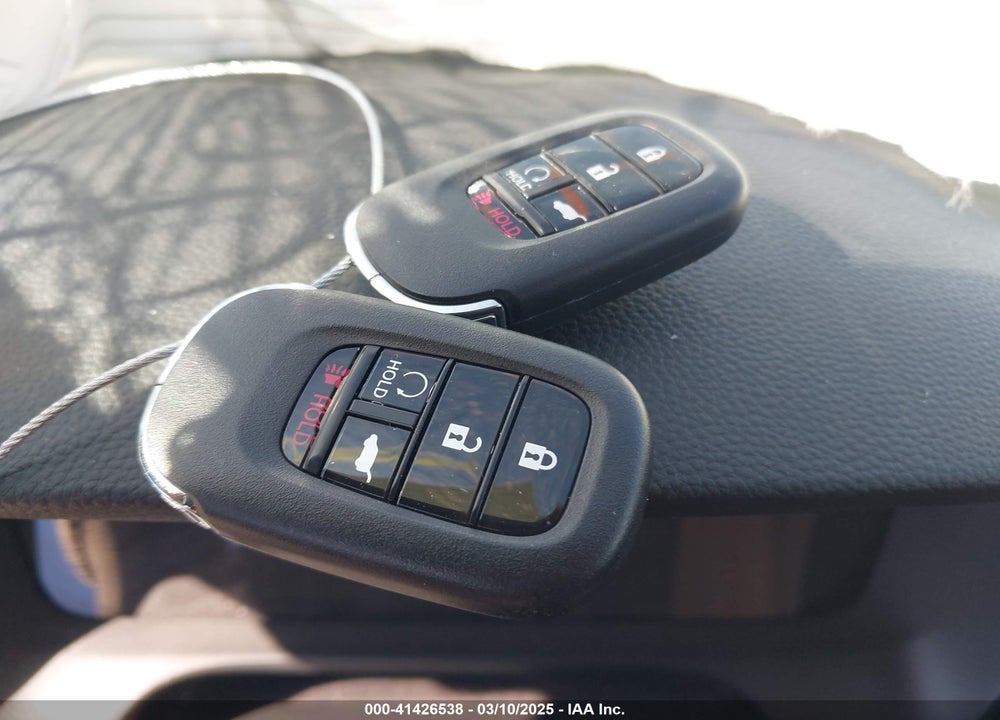 2023 HONDA HR-V VIN: 3CZRZ2H57PM733897