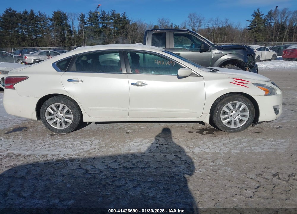 2015 NISSAN ALTIMA VIN: 1N4AL3AP8FC470847