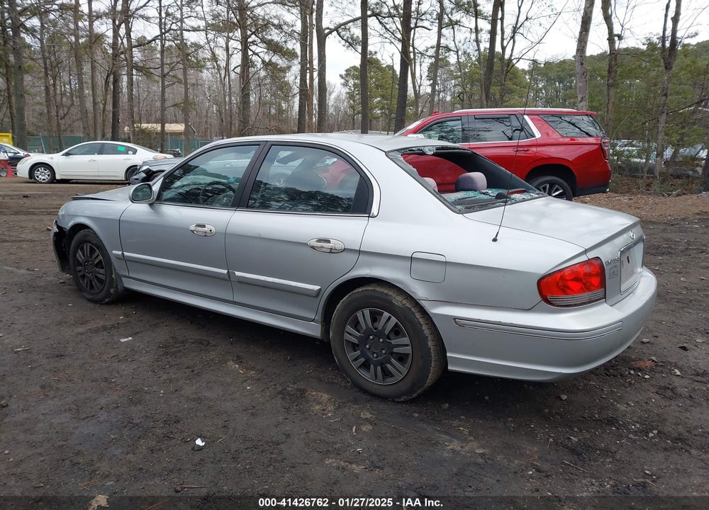 2004 HYUNDAI SONATA VIN: KMHWF25S84A063809